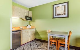Guesthouse Inn And Suites Poulsbo